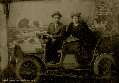 1man1woman_car.jpg