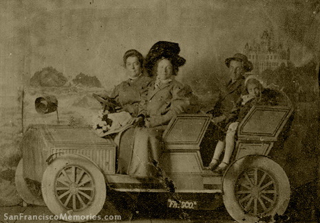 2women2kids_car.jpg
